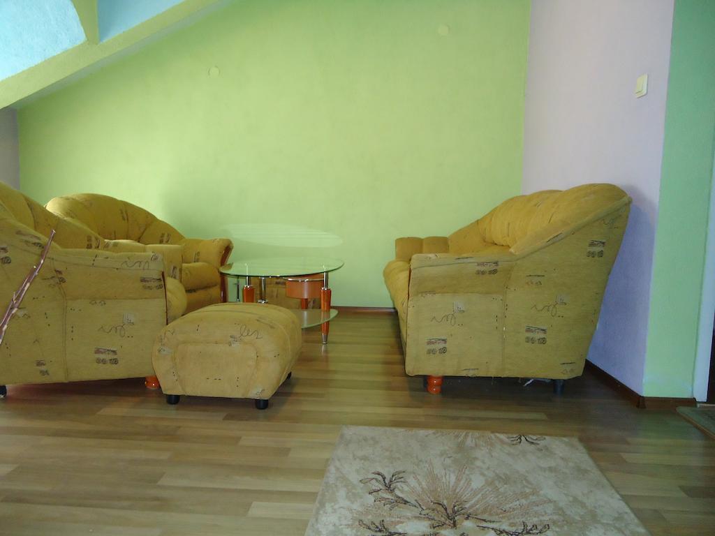 Dionis Hotel Petrics Szoba fotó