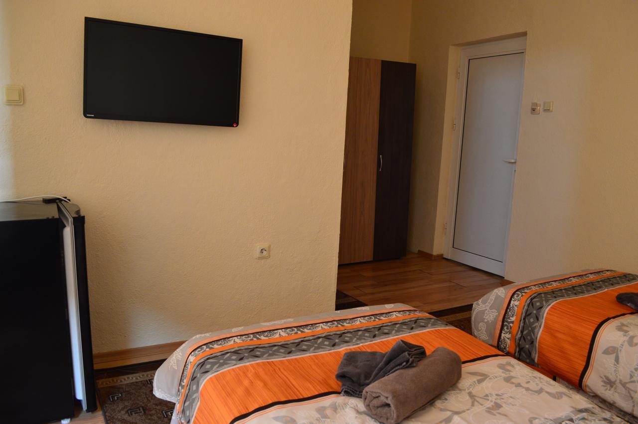 Dionis Hotel Petrics Kültér fotó